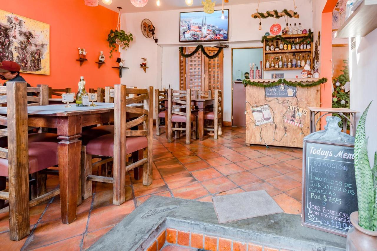 Hotel Rosa Morada Tlaquepaque Exteriör bild