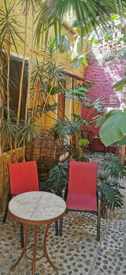 Hotel Rosa Morada Tlaquepaque Exteriör bild